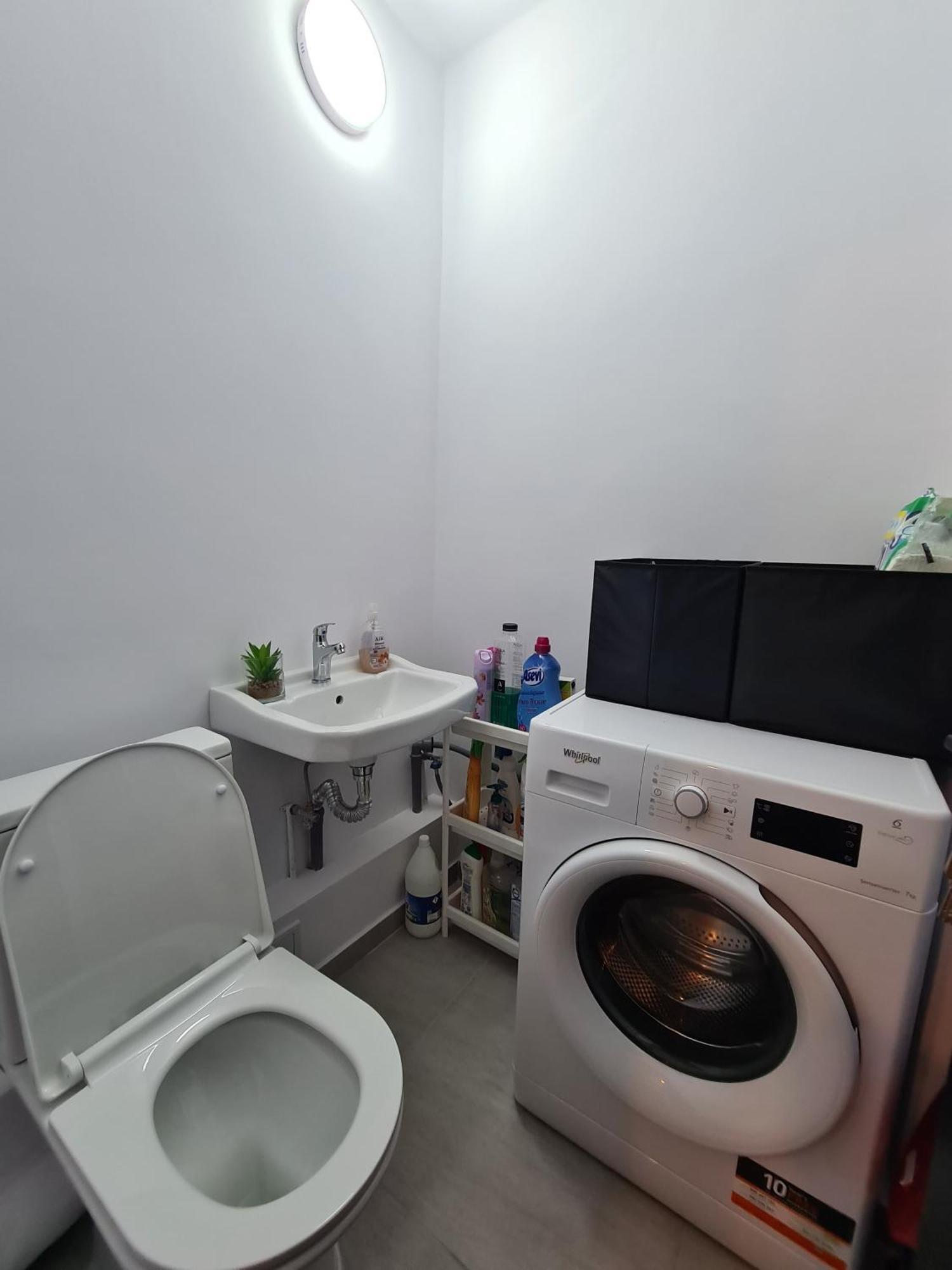 Apartment In Dristor Area Bucharest Exterior photo